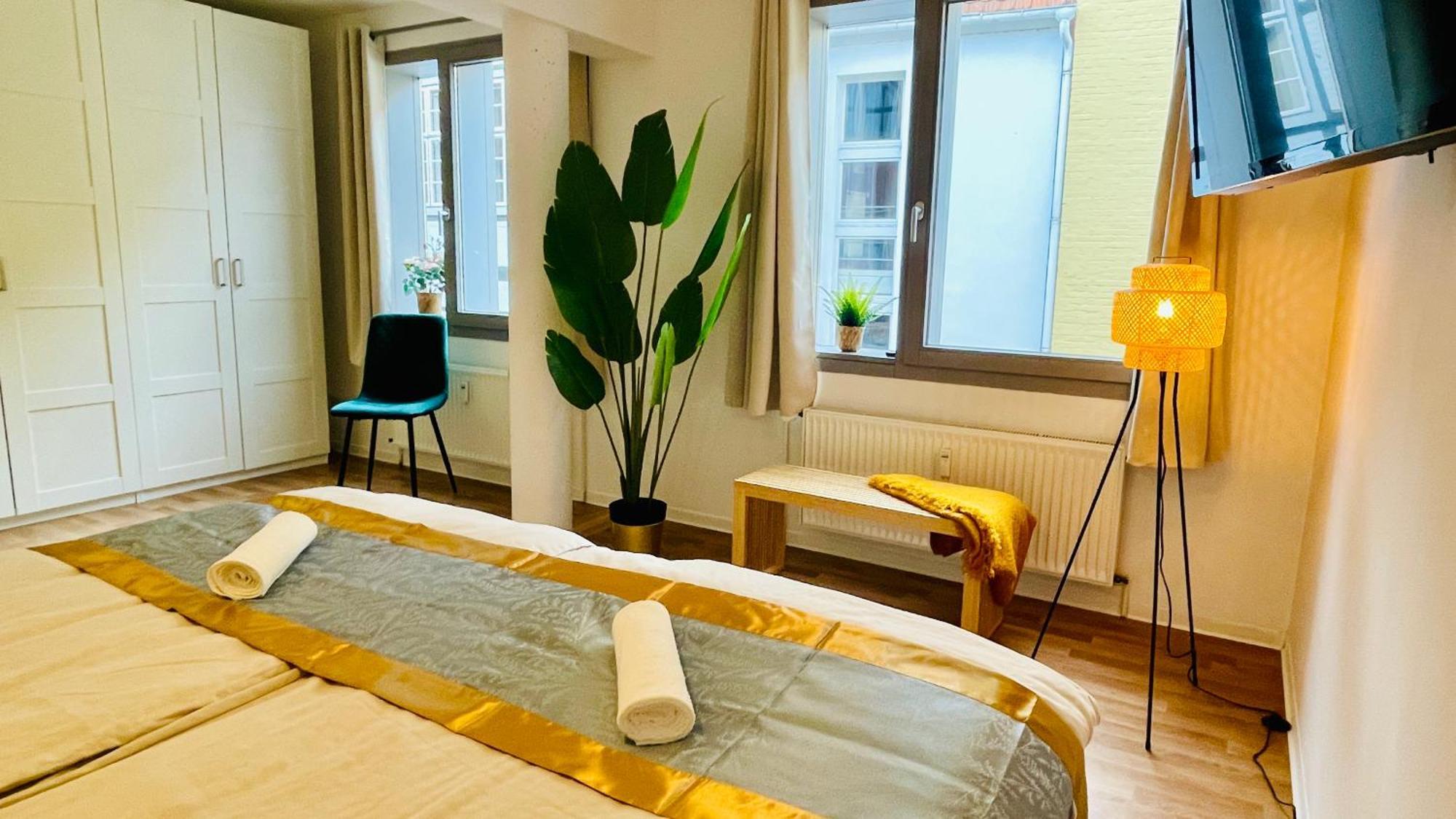 Fewozauber - Dom Suite, Zentral, 7 Pers, 4 Zimmer, Design, Family, Haustier